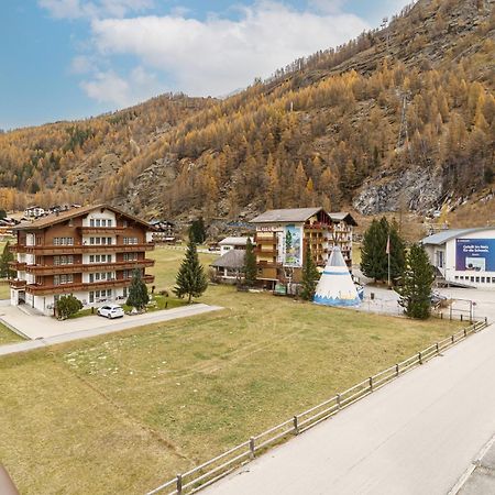 Haus Astoria Apartment Saas-Grund Exterior photo