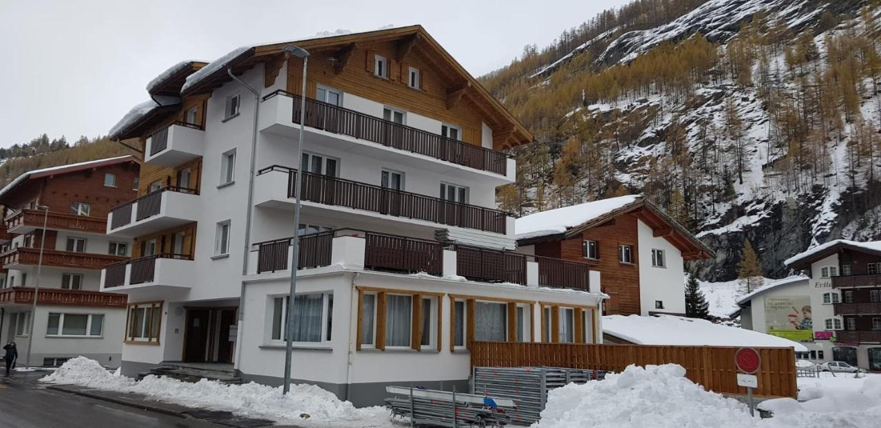 Haus Astoria Apartment Saas-Grund Exterior photo